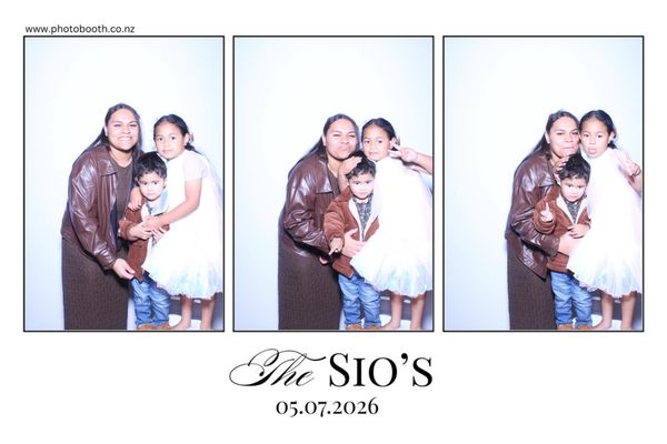 The Sios photo booth photo 14
