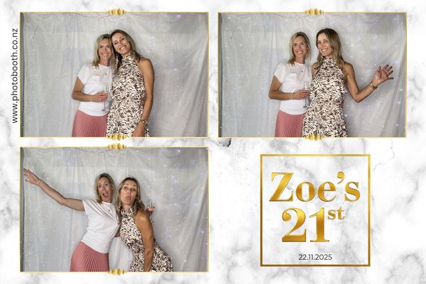 Zoe's 21st photo booth photo 10