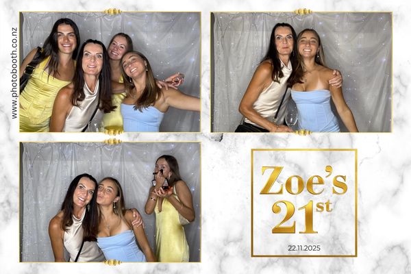 Zoe's 21st photo booth photo 15