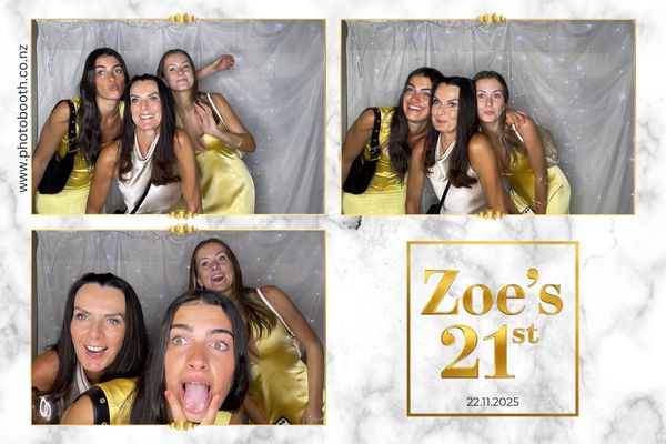 Zoe's 21st photo booth photo 16