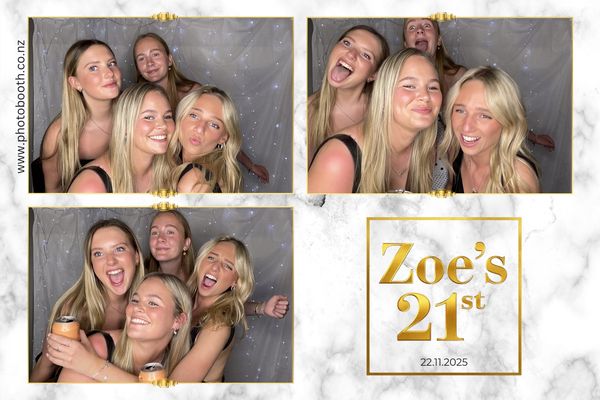 Zoe's 21st photo booth photo 26
