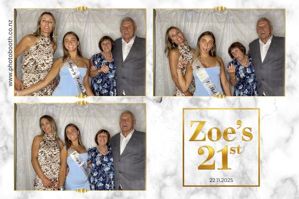 Zoe's 21st photo booth photo 30