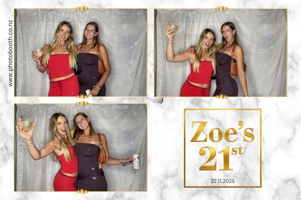 Zoe's 21st photo booth photo 35