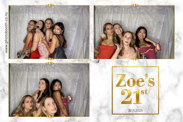 Zoe's 21st photo booth photo 37
