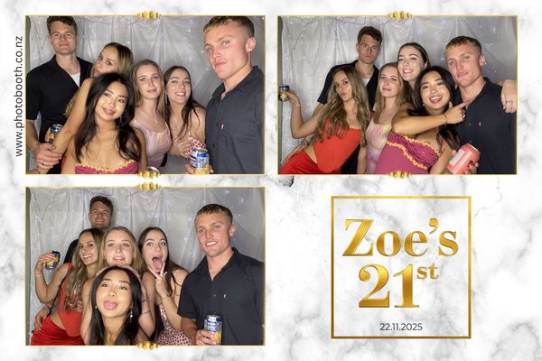Zoe's 21st photo booth photo 41