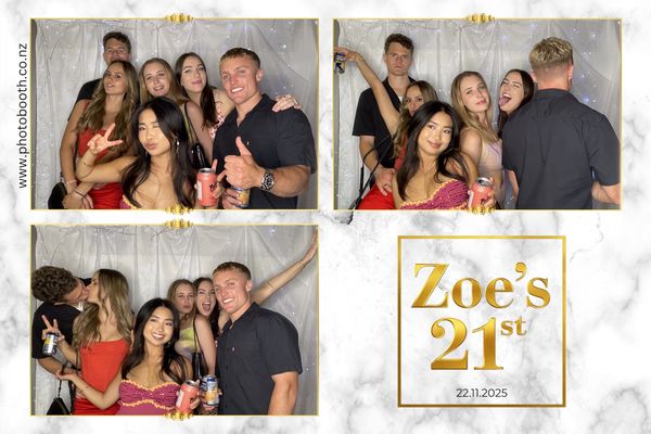 Zoe's 21st photo booth photo 42