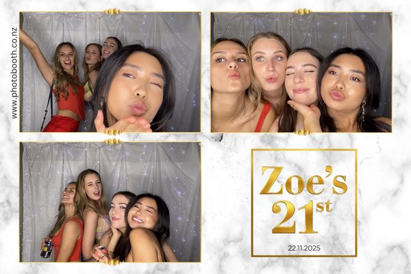 Zoe's 21st photo booth photo 43