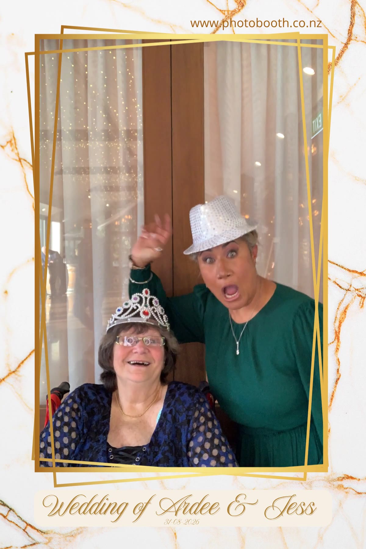 Jess and Ardee photo booth video 4