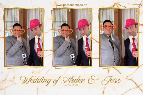 Jess and Ardee photo booth photo 4