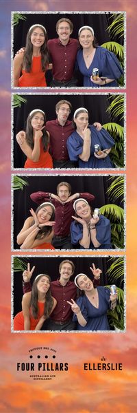 Lion photo booth photo 40