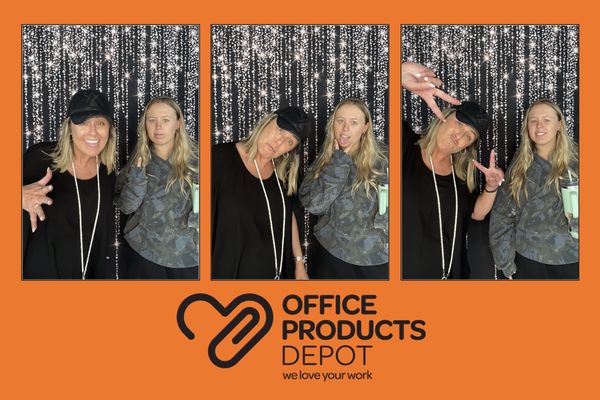 REINZ-OPD photo booth photo 1