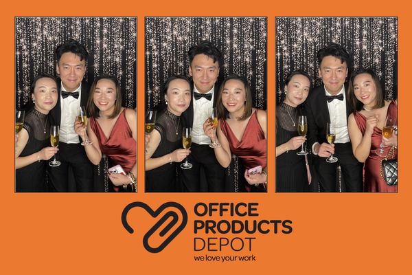 REINZ-OPD photo booth photo 16