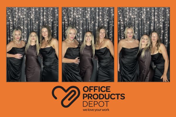 REINZ-OPD photo booth photo 24