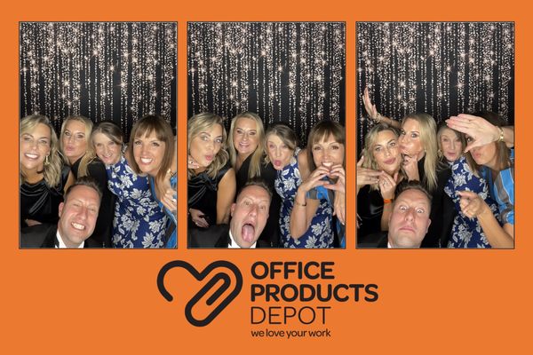 REINZ-OPD photo booth photo 42