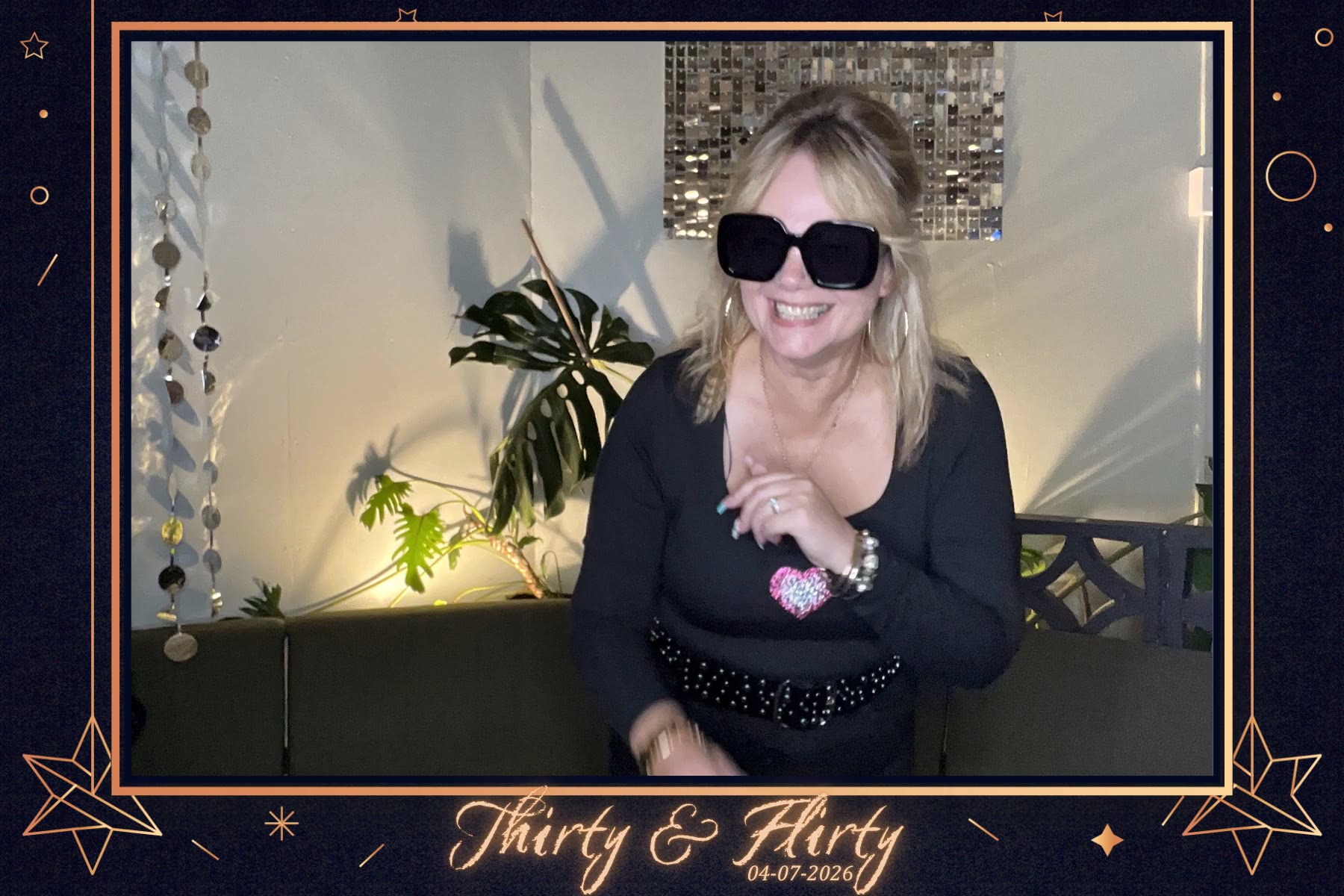 Thirty and Flirty photo booth video 1