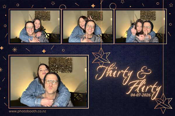Thirty and Flirty photo booth photo 14