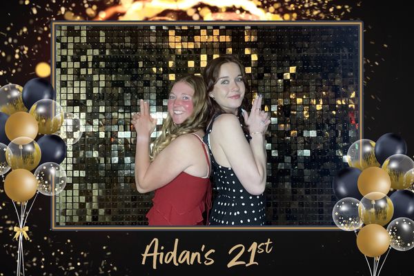Aidens 21st photo booth photo 4