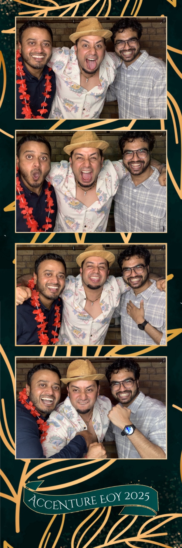Accenture Christmas Party — Selfie Central photo booth